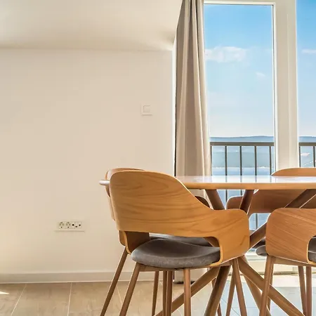 Mira Maris Apartman *